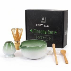 Set regalo: accessori per preparare il tè matcha