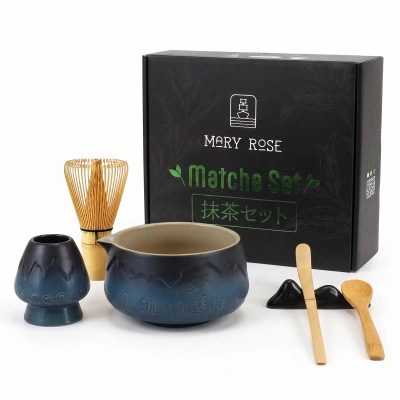 Set regalo: accessori per preparare il tè matcha