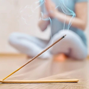 Confezione regalo esoterica: incensi + accessori