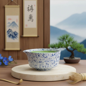 Matchawan – Ciotola Matcha in ceramica con beccuccio – Mizore