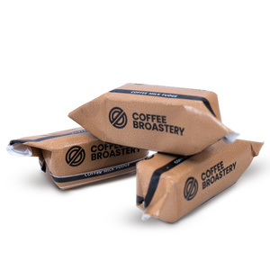 Set regalo Coffee Broastery: caffè Brazil Guaxupe + caramelle al latte al gusto di caffè + tazza