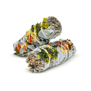 Salvia Bianca con Sinuata primaverile ed Eucalipto – Incenso 20-30 g (mazzo)