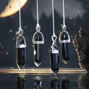 Ciondolo con agata nera in sacchetto + catena